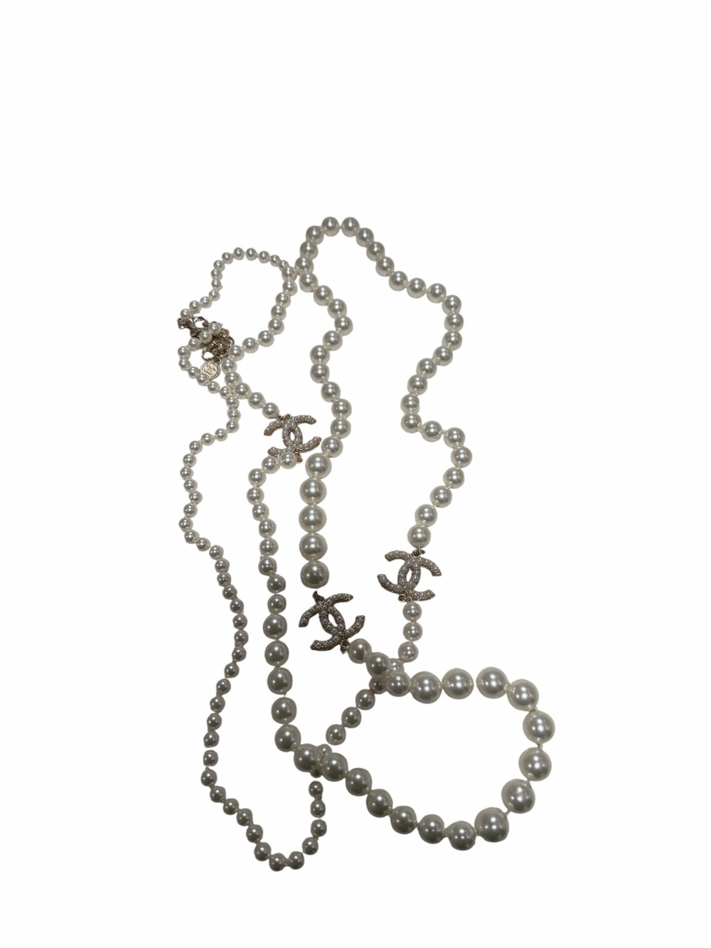 CHANEL Pearl Long Necklace with Crystal CC Motifs - White